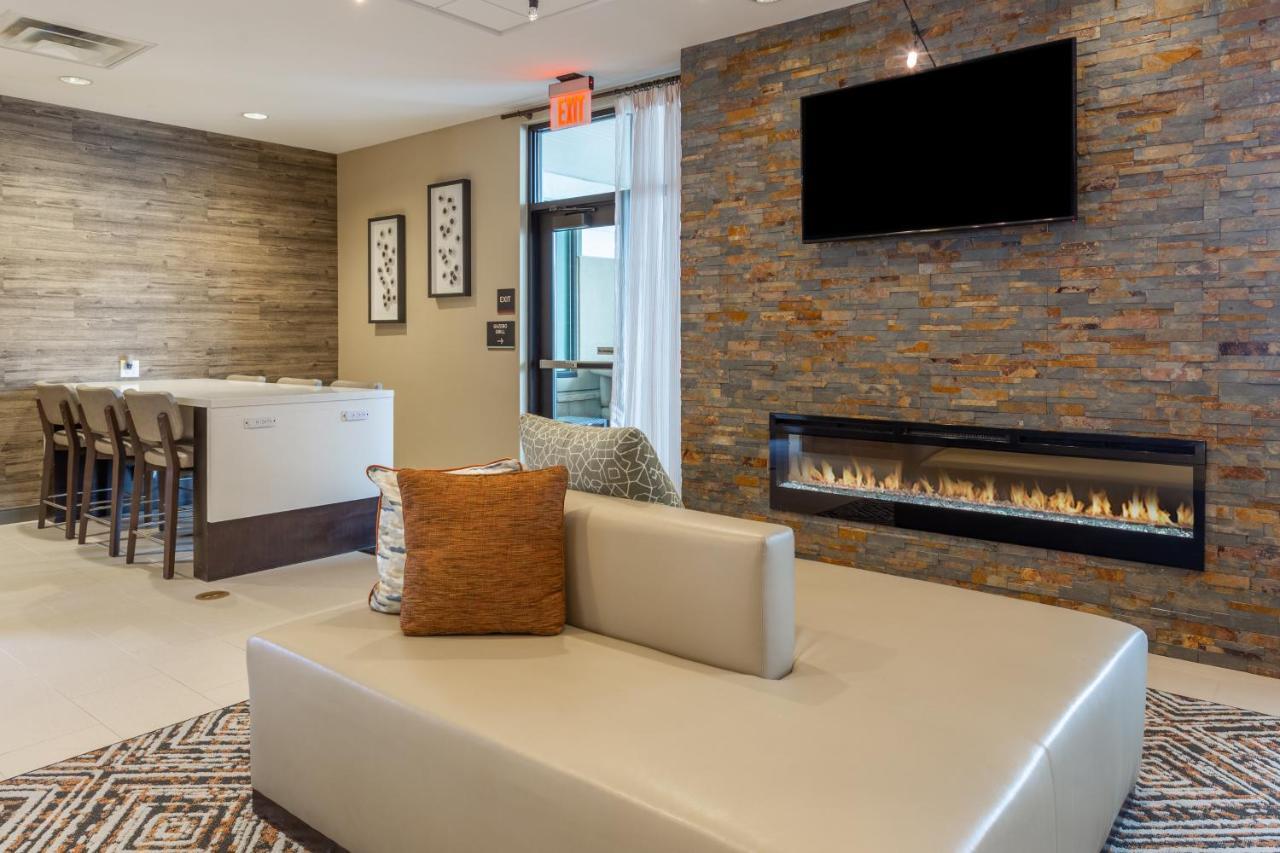 Candlewood Suites Fargo South-Medical Center By Ihg Exterior photo