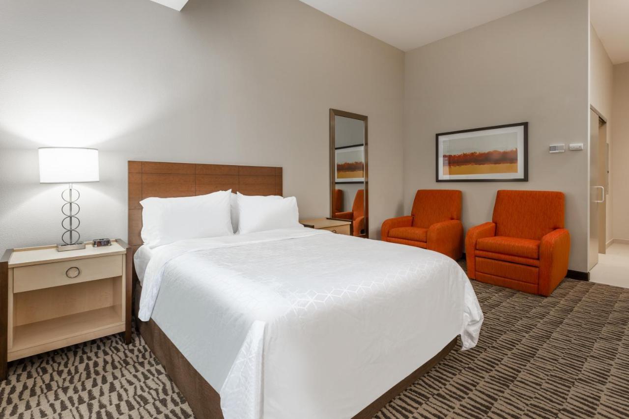 Candlewood Suites Fargo South-Medical Center By Ihg Exterior photo
