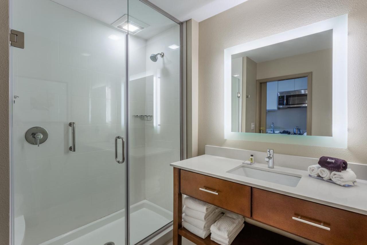 Candlewood Suites Fargo South-Medical Center By Ihg Exterior photo
